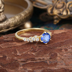 Luxury 6-Prong Round Cut Sapphire Ring