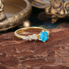 Luxury 6-Prong Round Cut Turquoise Ring