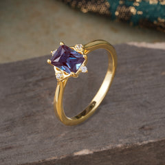 4 Prong Emerald Cut 1 Carat Vintage Alexandrite Engagement Ring