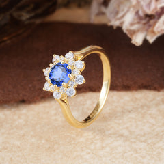 8 Prong Round Brilliant Cut Sapphire Ring | Flower Style Engagement Ring