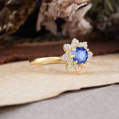 8 Prong Round Brilliant Cut Sapphire Ring | Flower Style Engagement Ring