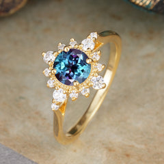 Vintage Round Cut Cluster Alexandrite Wedding Ring Flower Engagement Ring