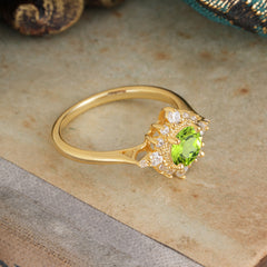 Vintage Round Cut Cluster Peridot Wedding Ring Flower Engagement Ring