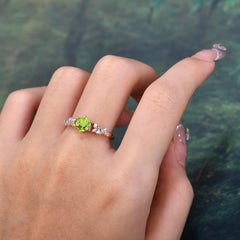0.8 Carat Round Cut Peridot Classic Engagement Wedding Ring