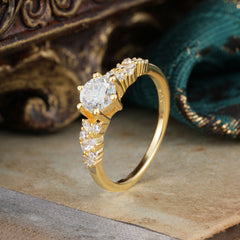 0.8 Carat Round Cut Moissanite Classic Engagement Wedding Ring