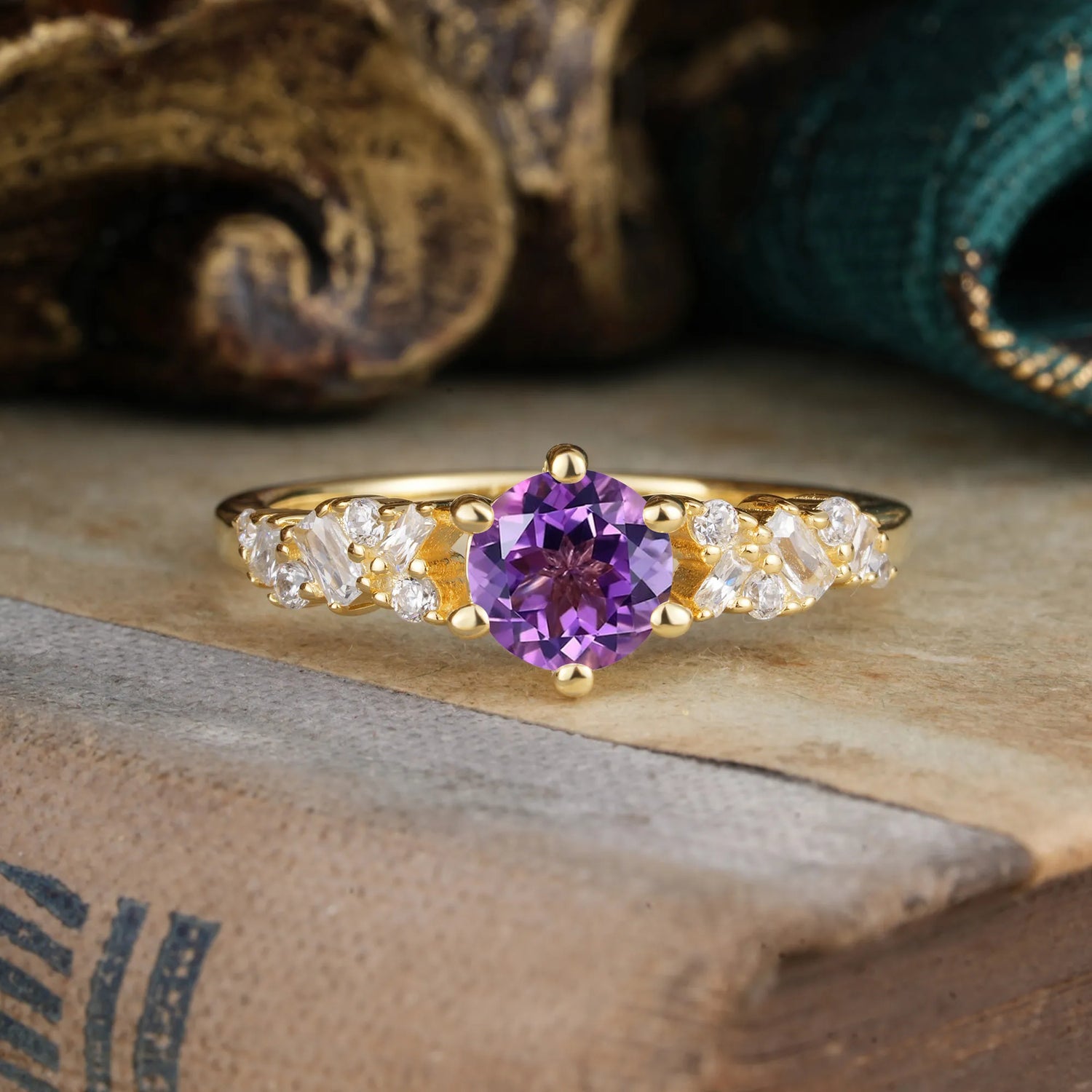 0.8 Carat 6 Prong Round Cut Amethyst Classic Engagement Ring