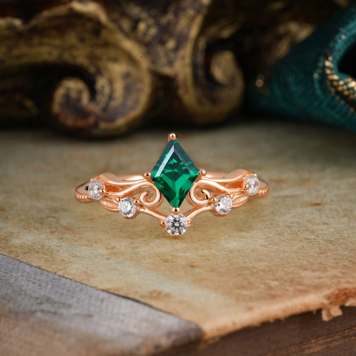 SR12940 Emerald Ring - Additional view
