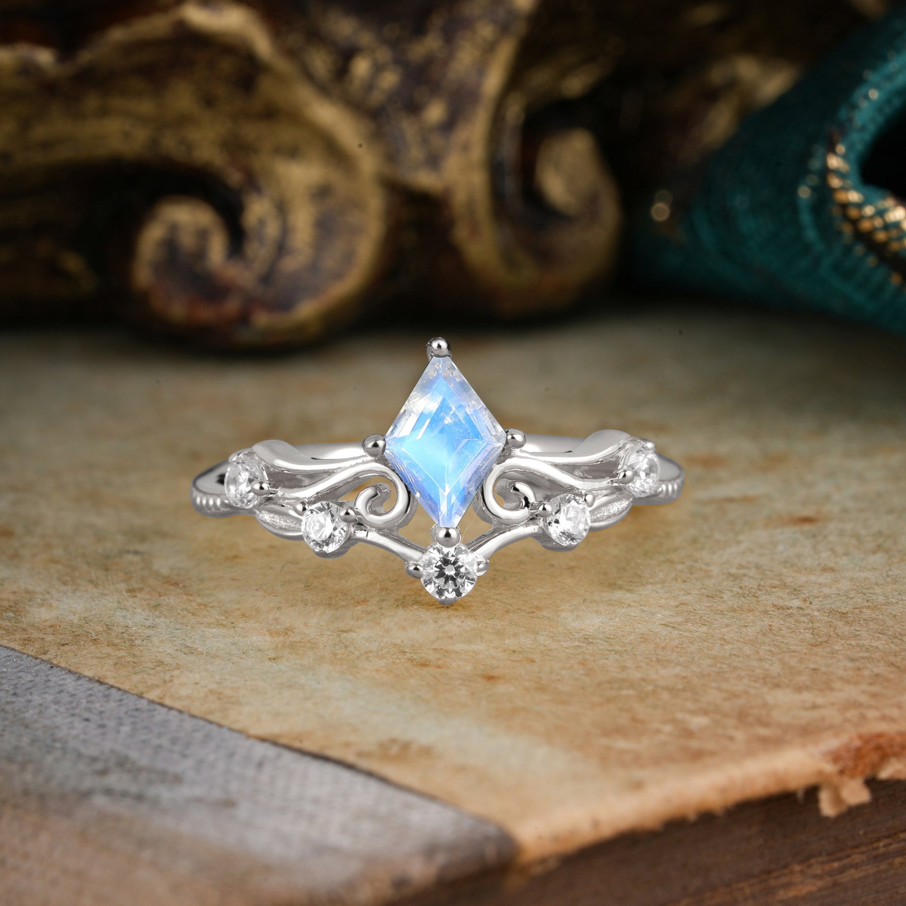 SR12940 Moonstone Ring - Additional view