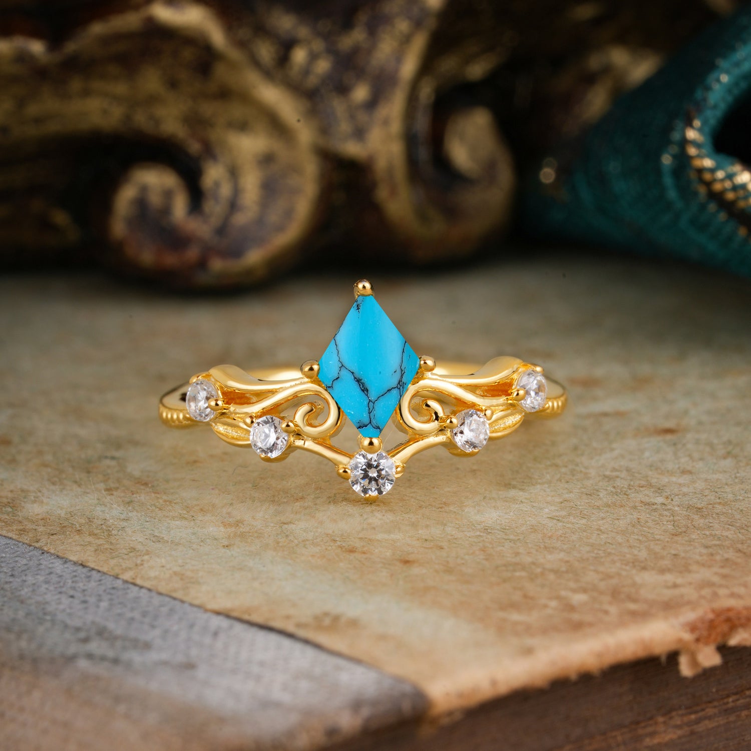 SR12940 Turquoise Ring - Yellow-Gold