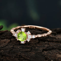0.5 Carat Round Cut Unique Cluster Peridot Wedding Ring