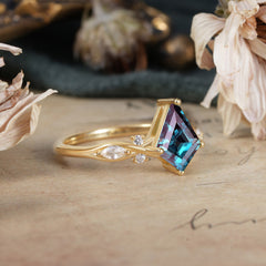 4 Prong Kite Cut 2 Carat Natural Alexandrite Bridal Ring Nature Inspired Leaf Engagement Ring