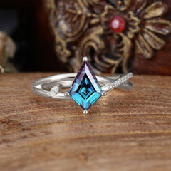 4 Prong Kite Cut 2 Carat Natural Alexandrite Promise Ring Nature Inspired Twisted Leaf Ring