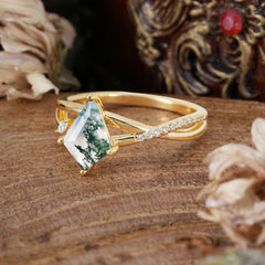 4 Prong Kite Cut 2 Carat Natural Moss Agate Promise Ring Nature Inspired Twisted Leaf Ring