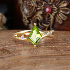 4 Prong Kite Cut 2 Carat Peridot Promise Ring Nature Inspired Twisted Leaf Ring