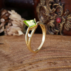 4 Prong Kite Cut 2 Carat Peridot Promise Ring Nature Inspired Twisted Leaf Ring