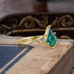 Nature Inspired Leaf Twisted Infinity Ring Kite Cut 2 Carat 6-Prong Natural  Emerald Bridal Ring