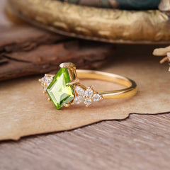 Blossom Kite Cut 2 Carat Peridot Ring Nature Inspired Cluster Leaf Ring