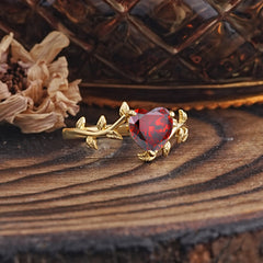 Unique Design Heart Cut 3 Prong Garnet Leaf Engagement Ring