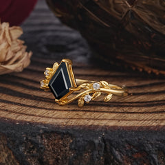 Nature Inspired Dazzling Kite Cut Black Onyx Engagement Ring