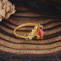 Dazzling Kite Cut Natural Garnet Engagement Ring