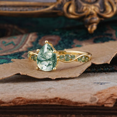 Luxury Pear-Cut Natural Moss Agate Engagement Ring