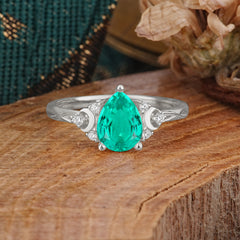 3 Prong Unique Pear Cut Emerald Cluster Engagement Ring