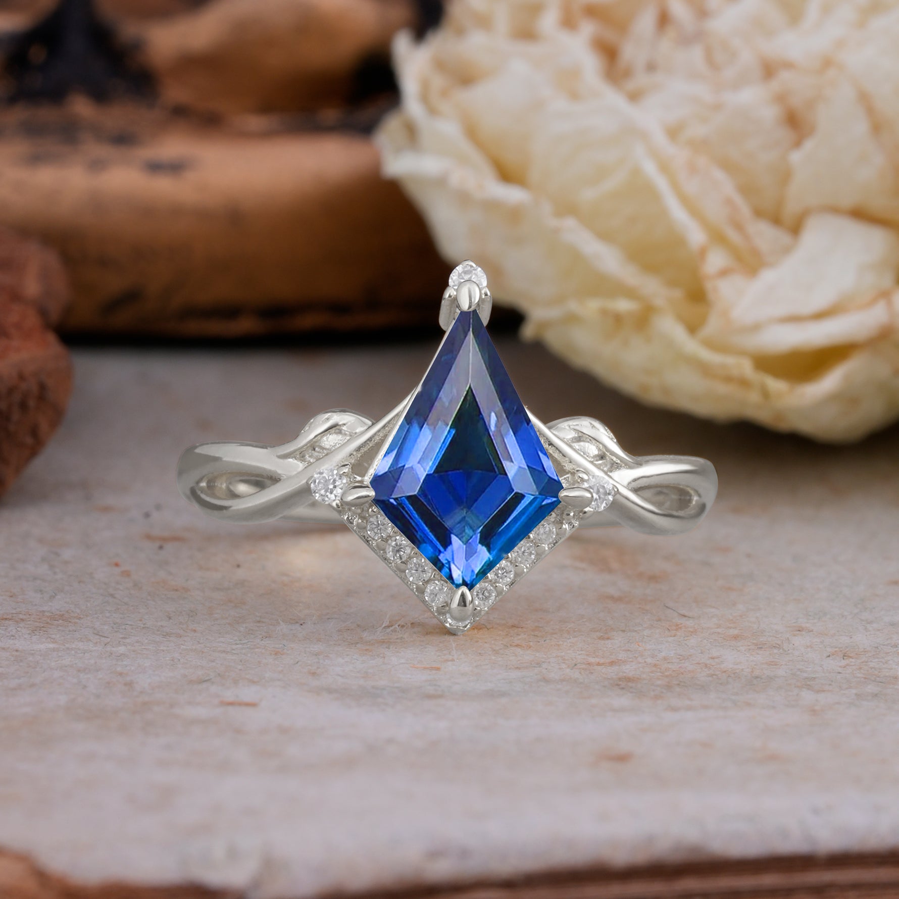 Elegant Kite Cut Sapphire Engagement Ring for Women - Romalar Jewelry