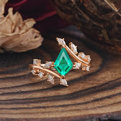 Kite Cut Gold Leaf Emerald Engagement Ring for Women