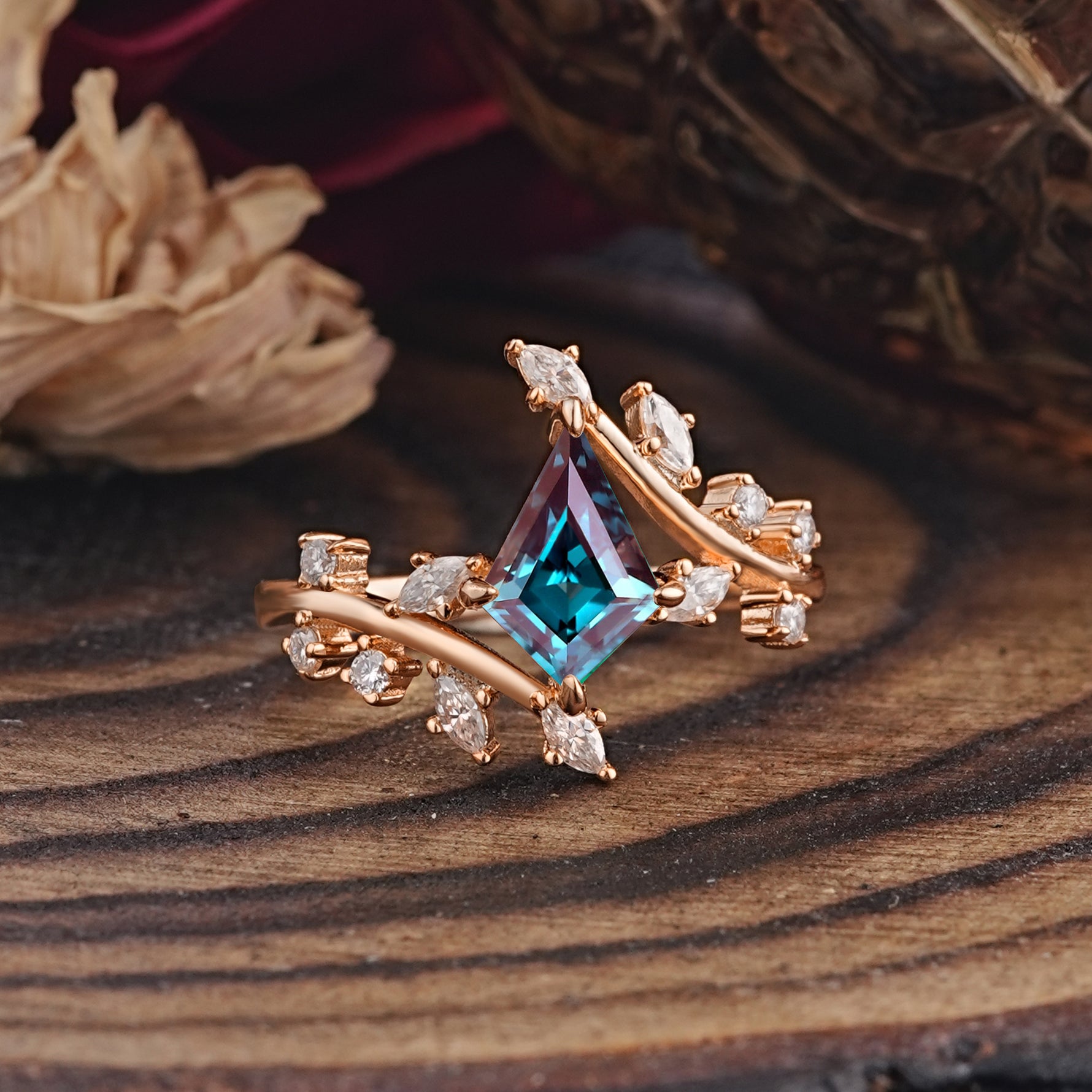 Kite Cut GoldAlexandrite Engagement Ring for Women     - Additional view