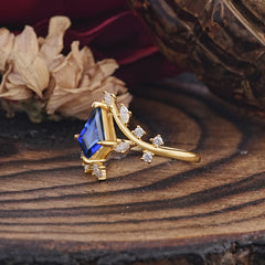 Kite Cut Gold Leaf Sapphire Engagement Ring for Women