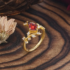 Kite Cut Gold Leaf Garnet Engagement Ring for Women