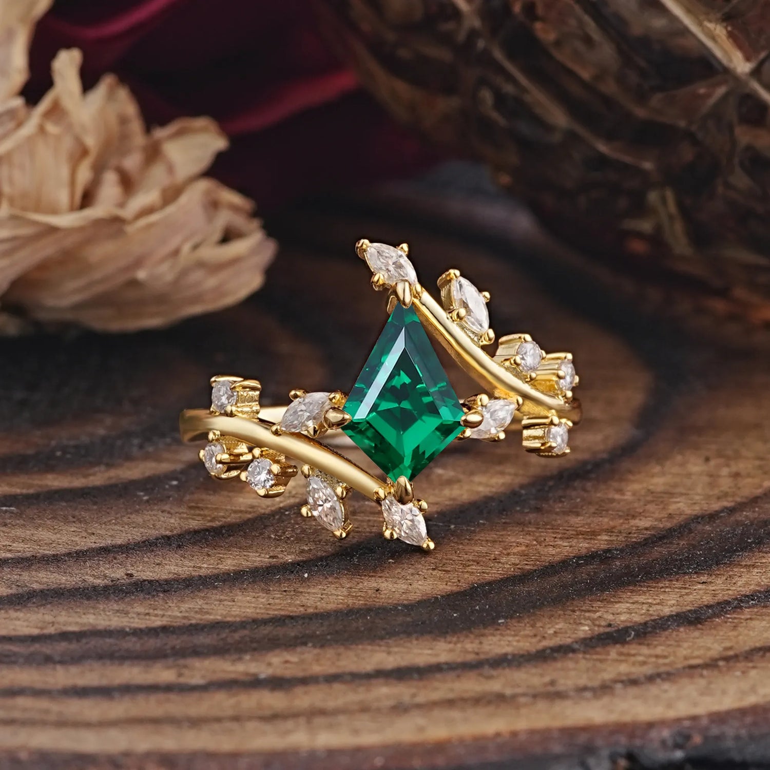 Kite Cut Gold Leaf Emerald Engagement Ring for Women