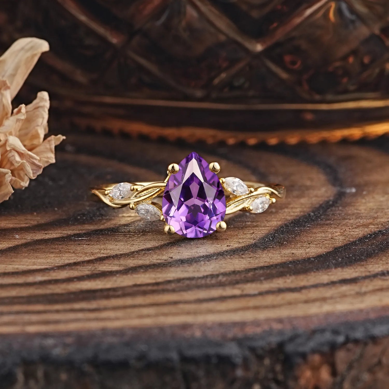 Nature-Inspired Pear-Shaped Classic Amethyst Engagement Ring