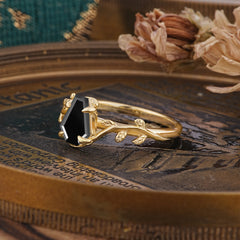 Elegant Coffin Cut 4 Prong Leaf Vine Black Onyx Engagement Ring