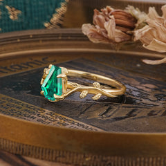 Elegant Coffin Cut 4 Prong Leaf Vine Emerald Engagement Ring