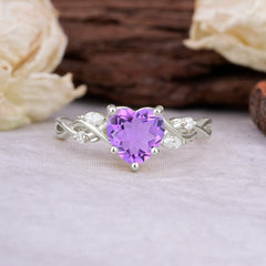 Vintage 5-Prong Heart-Cut Natural Amethyst Engagement Ring