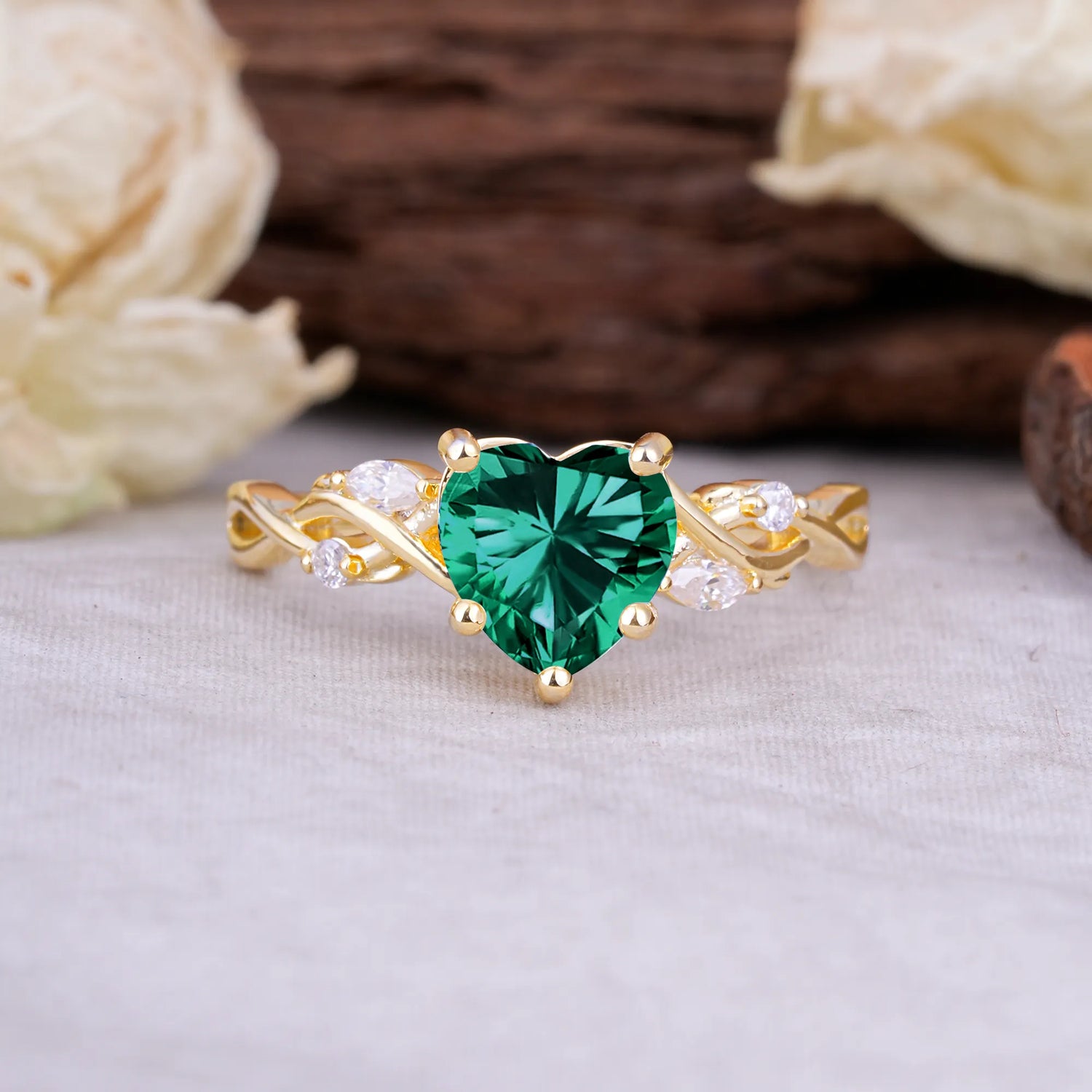Vintage 5-Prong Heart-Cut Emerald Engagement Ring - Romalar Jewelry