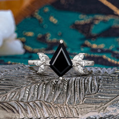 Minimalist Luxe 4-Prong Kite-Cut Black Onyx Engagement Ring
