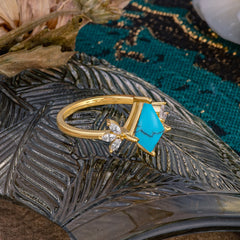 Minimalist Luxe 4-Prong Kite-Cut Turquoise Engagement Ring