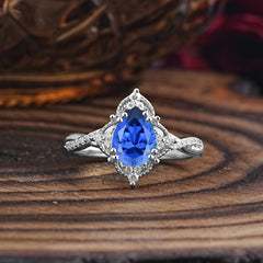 Nature Leaf Ring Pear Cut Sapphire Engagement Ring