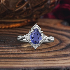 Nature Leaf Ring Pear Cut Tanzanite Engagement Ring