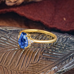 Minimalist 4-Prong Coffin-Cut Sapphire Engagement Ring