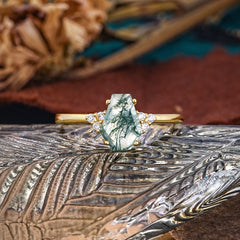Minimalist 4-Prong Coffin-Cut Natural Moss Agate Engagement Ring