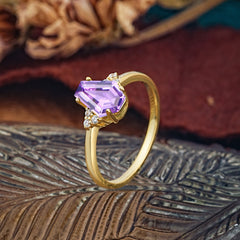 Minimalist 4-Prong Coffin-Cut Natural Amethyst Engagement Ring