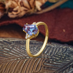 Minimalist 4-Prong Coffin-Cut Alexandrite Engagement Ring