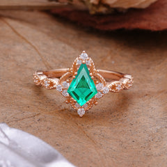 Vintage Luxe Kite-Cut Emerald Engagement Ring