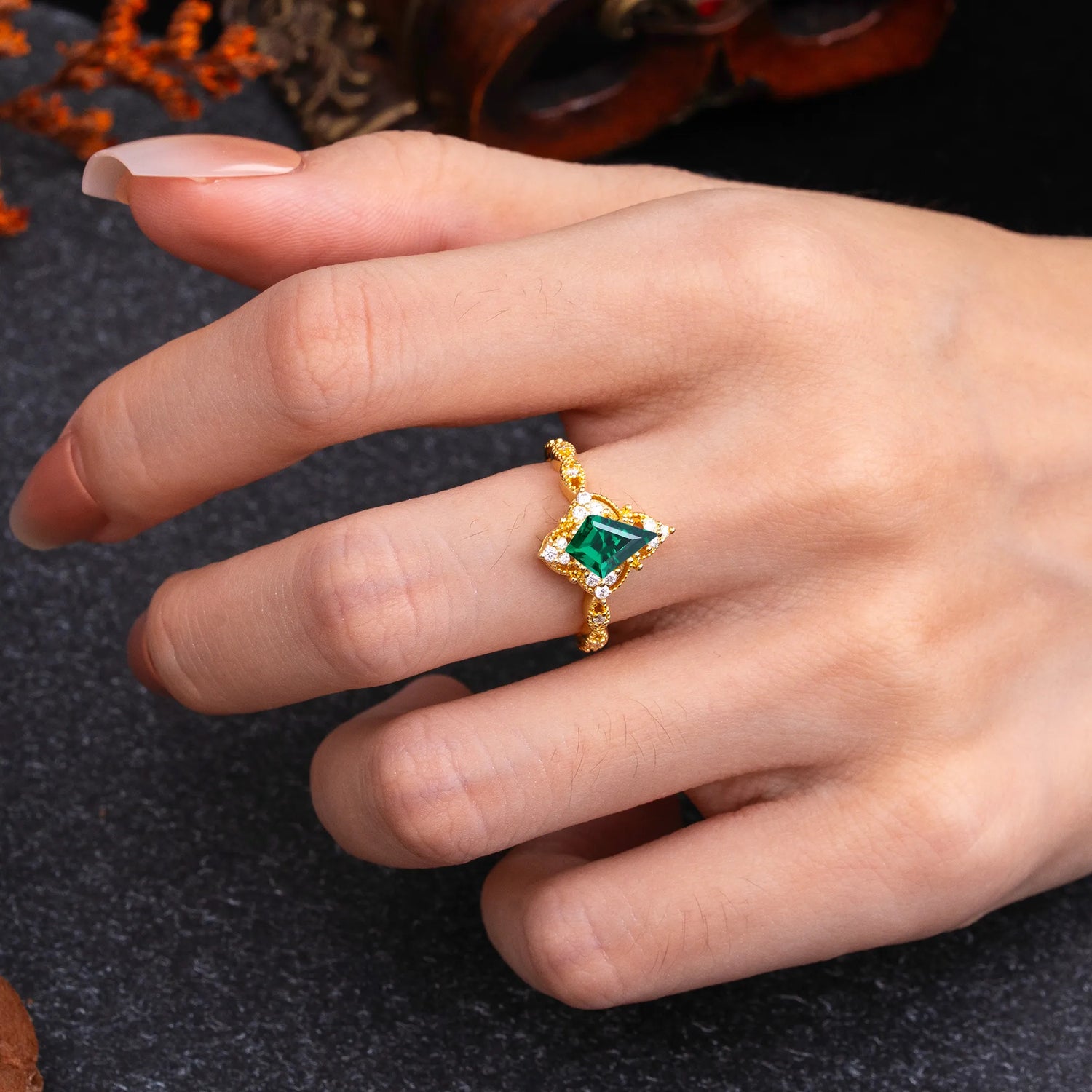 Vintage Luxe Kite-Cut Emerald Engagement Ring