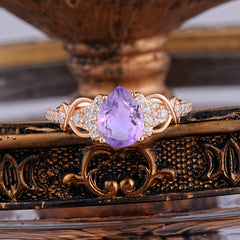 Luxury 4-Prong Pear-Shaped Amethyst Wedding Ring