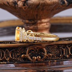 Luxury 4-Prong Pear-Shaped Citrine Wedding Ring