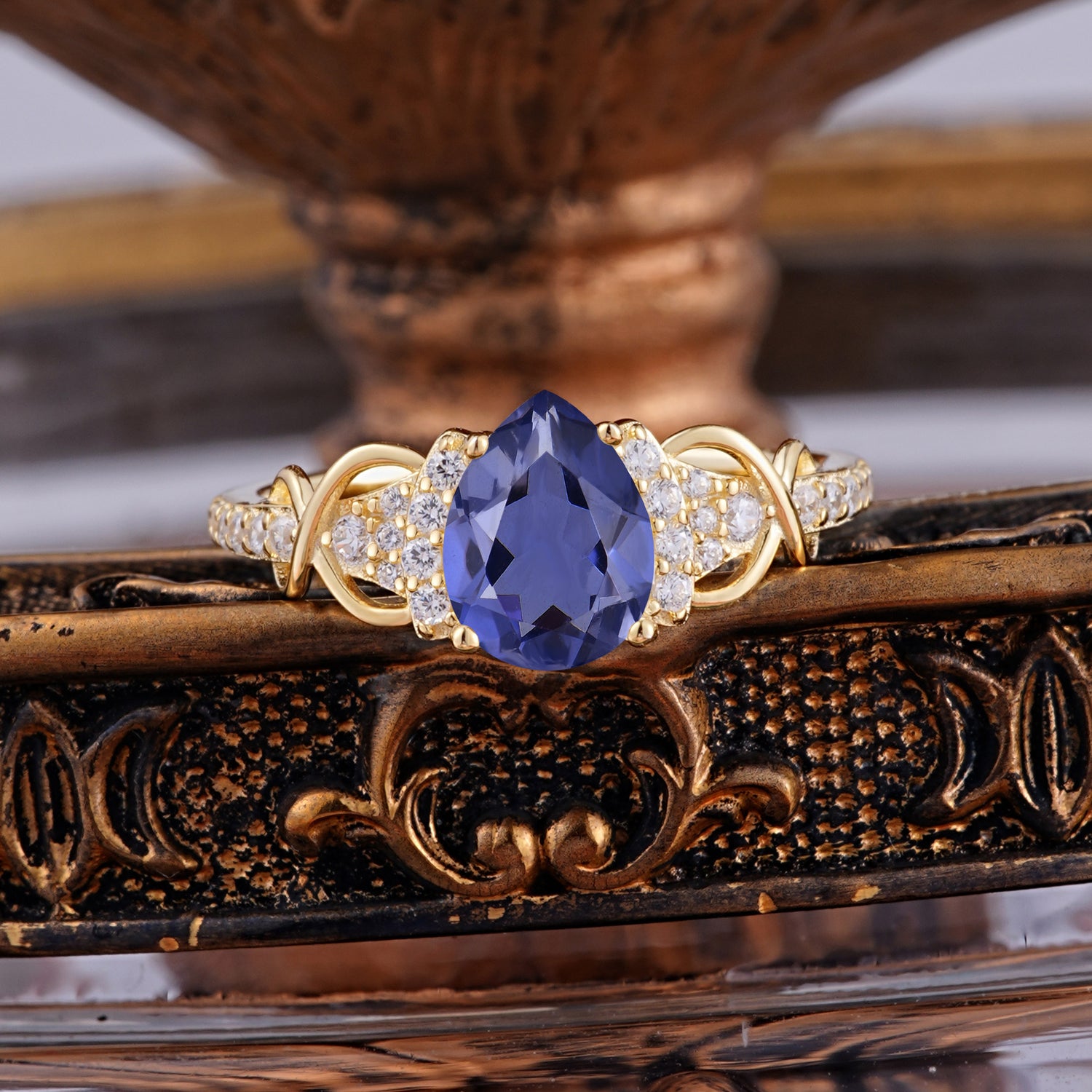 Luxury 4-Prong Pear-Shaped Tanzanite Engagement Ring